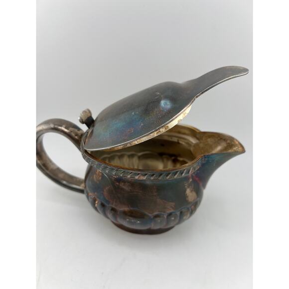 Silver Plated Creamer Scalloped Vintage Patina Barton - Picture 4 of 10
